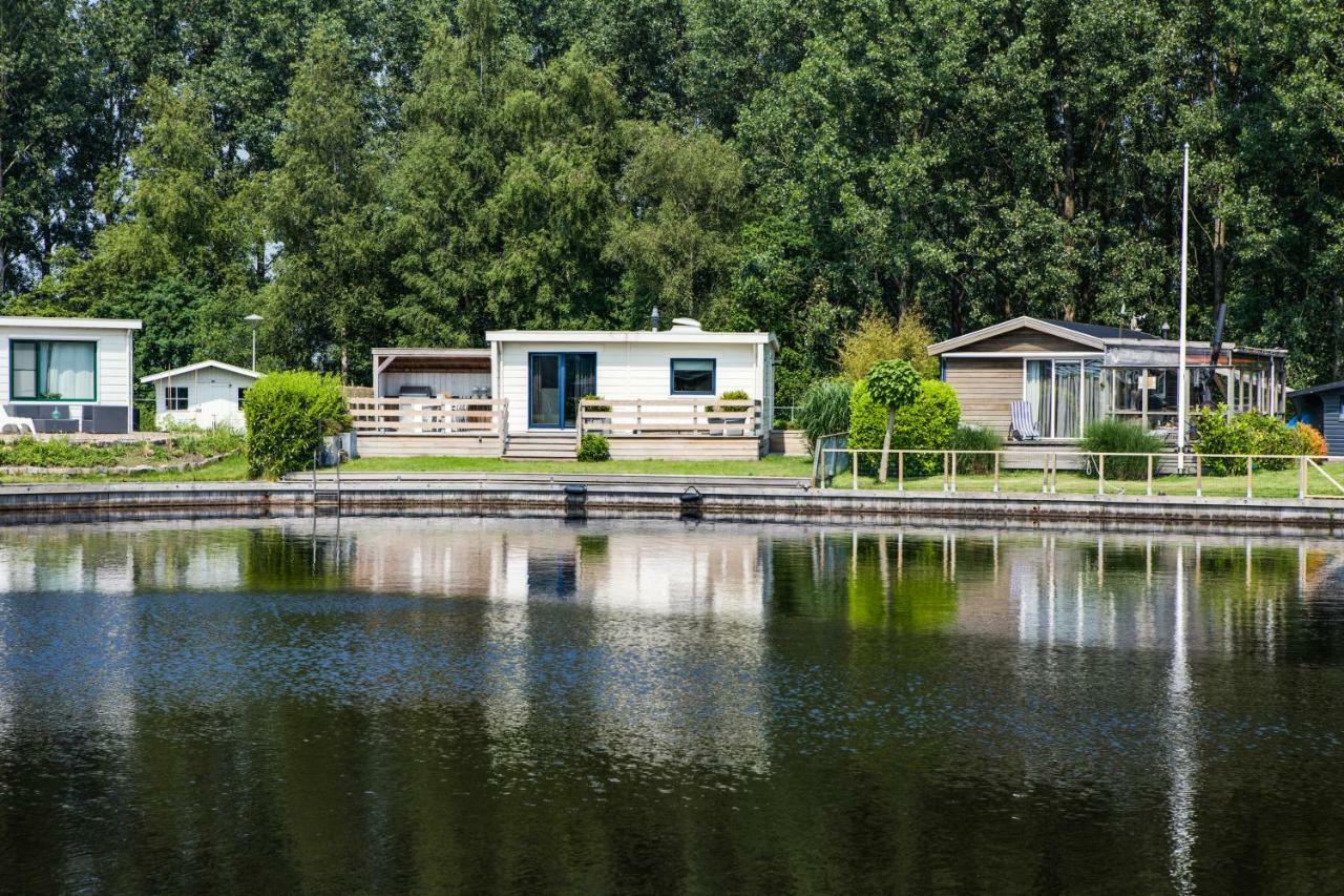 Vakantiehuis Fenna Terherne Exterior foto